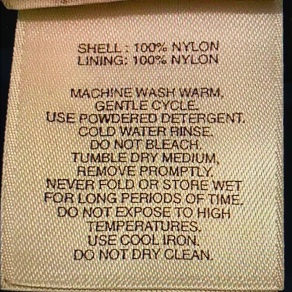 REI Color Block Water Repellent Hooded Rain Jacket w Pockets Sz M w MEASUREMENTS - Picture 15 of 16